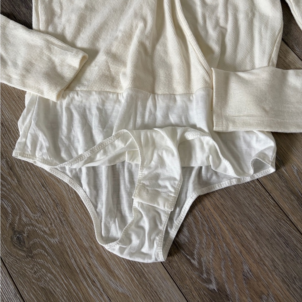 She + Sky Ivory Long-Sleeve Bodysuit - Picture 5 of 7